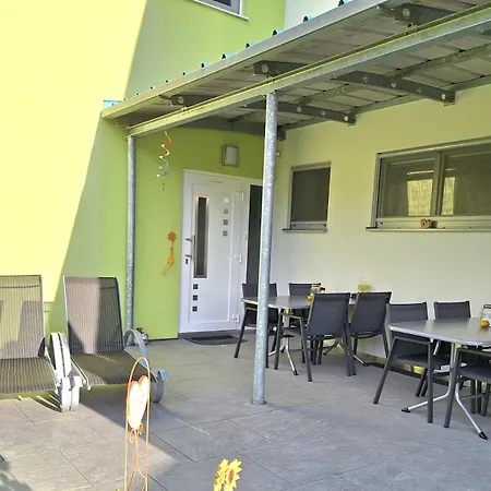 Haus Steinfeld Apartamento *